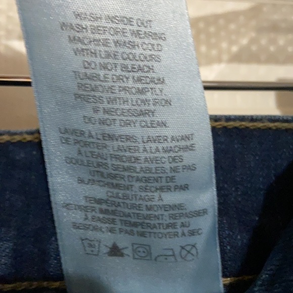 Kirkland Signature Men’s Blue Jeans Size 38 Waist x 30 Inseam Costco - Picture 7 of 11